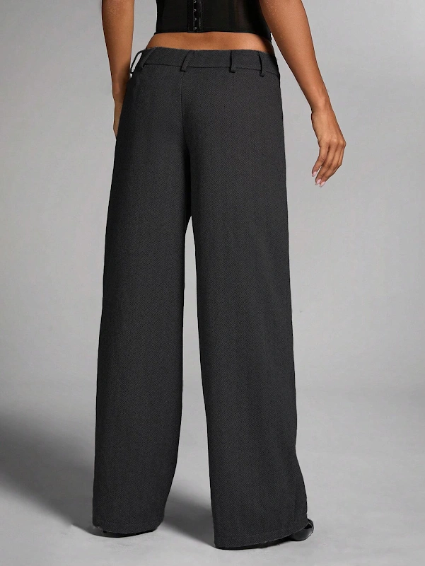 Chic Pants Sewing Pattern