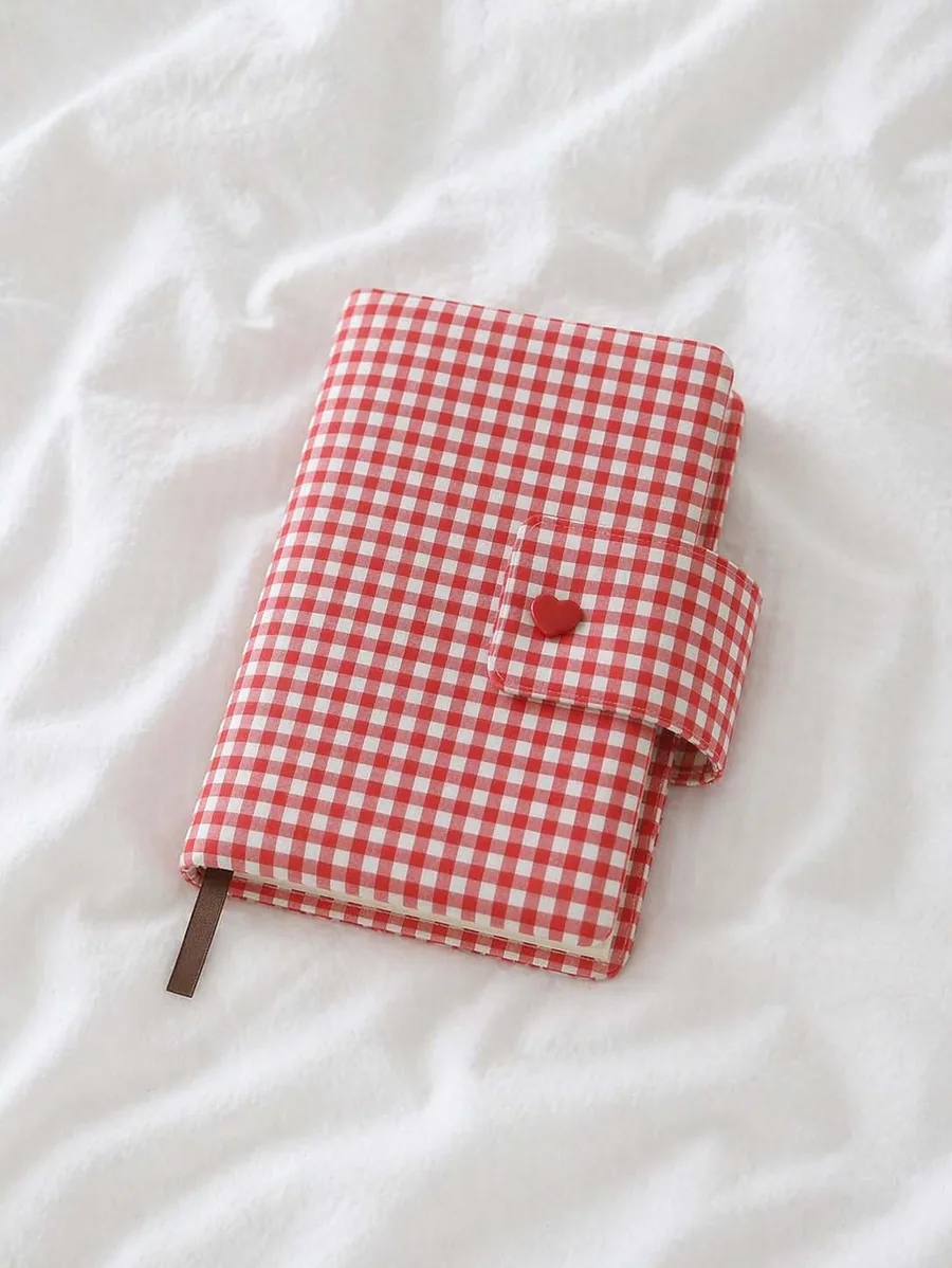 Book Sleeve PDF sewing pattern: quilted book cover, back view
