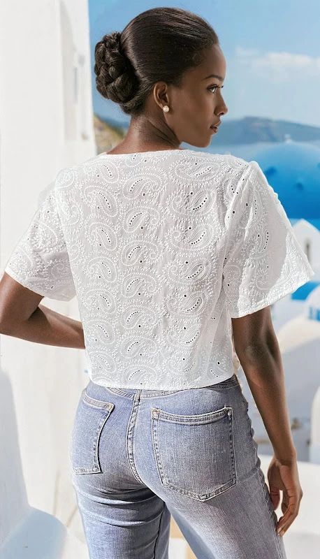 Daisy Top PDF sewing pattern: tie-front broderie top, back view