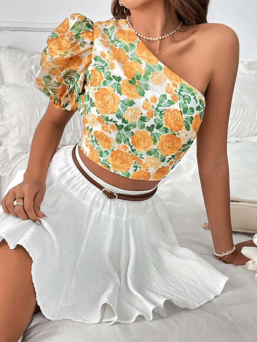 One Shoulder Milkmaid Top PDF sewing pattern: one-shoulder puff top, view 3 of 3